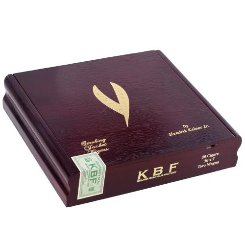 Smoking Jacket Classic Toro Magno 7  * 50, Box of 20