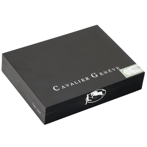 Cavalier Geneve Black Series II Toro 6  * 54, Box of 20