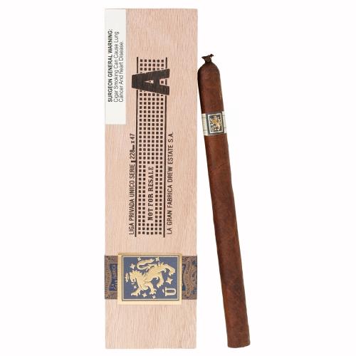 Liga Privada Unico  A  2-Cigar Sampler