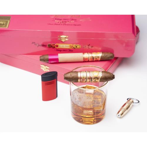 Arturo Fuente Rare Pink VS Queen of Hearts 3 3/4 * 54