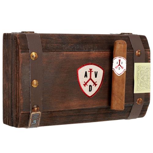 ADVentura the Explorer Short Robusto 4  * 50