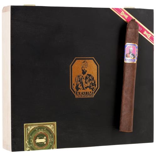 Foundation Aksum Maduro Double Corona 7  * 54