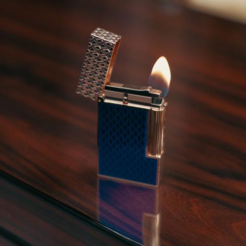 S.T. Dupont Line 2 Perfect Ping Dragon Scales Lighter