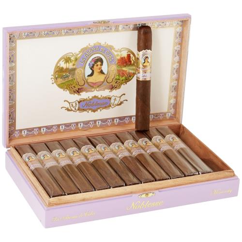 La Aroma de Cuba Noblesse Monarchy 6 1/2 * 56