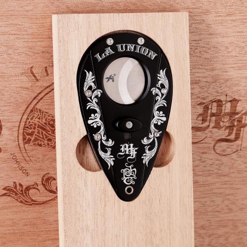 La Union Prominente Especial Black Humidor with Xikar Cutter