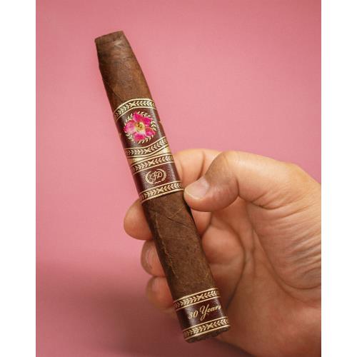 La Flor Dominicana 30th Anniversary 6 1/2 * 58, Box of 60