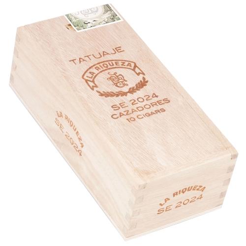 Tatuaje La Riqueza SE 2024 Cazadores 6 3/8 * 44, Box of 10