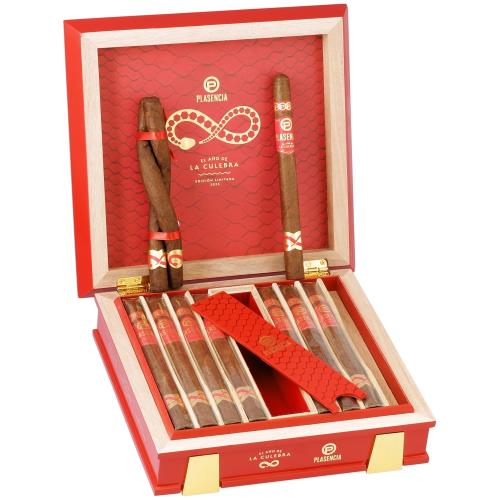 Plasencia Year of the Snake 7  * 40, Box of 10