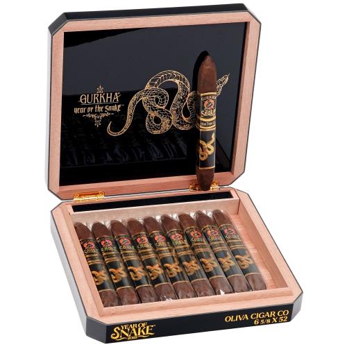 Gurkha Year of the Snake 2025 by Oliva 6 5/8 * 52, Box of 10