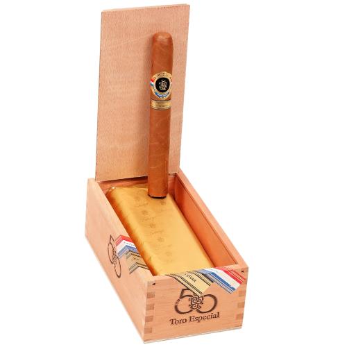 Tatuaje PJ 50th Toro Especial 6 1/2 * 52, Box of 10