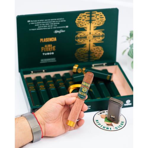 Plasencia Alma Fuerte Colorado Claro Sixto I Tubos 6  * 60