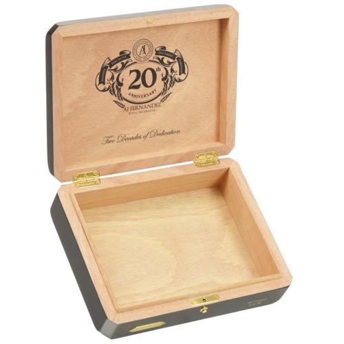 Vintage Empty Cigar Box