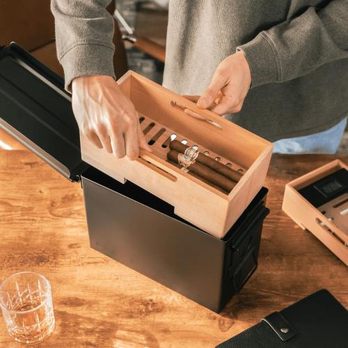 Klaro Smoke Can - 50 Cal Humidor Black