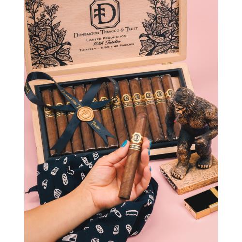 Dunbarton Tobacco & Trust 10th Jubilee 5 5/8 * 48, Box of 13