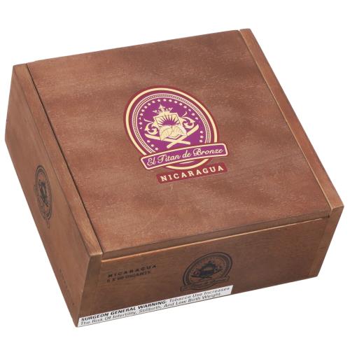 El Titan de Bronze Nicaragua Gigante 6  * 60, Box of 20