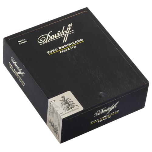 Davidoff Puro Dominicano Perfecto 5 1/2 * 50, Box of 12