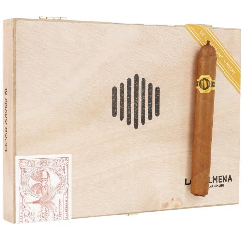 Warped La Colmena Amado No. 44 5 1/2 * 44