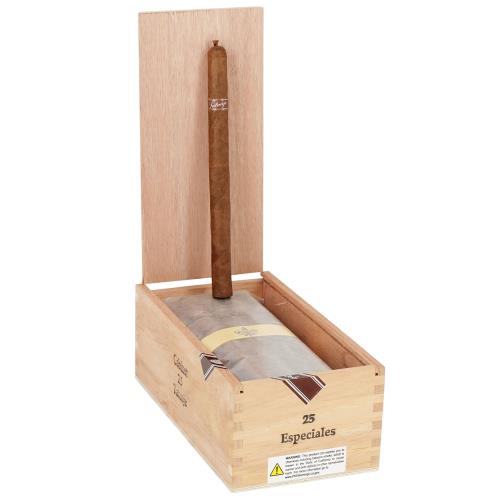 Tatuaje Miami Especiales 7 1/2 * 38