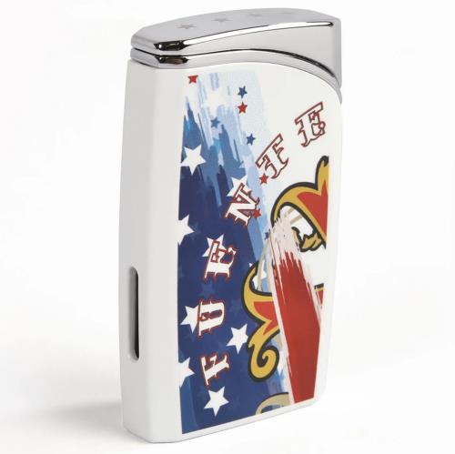 Arturo Fuente Manny Iriarte 1776 Lighter