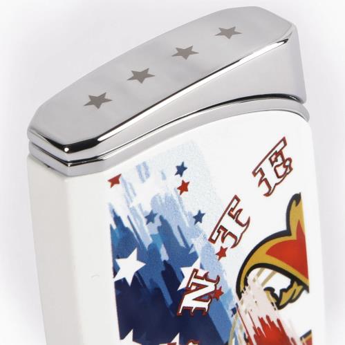 Arturo Fuente Manny Iriarte 1776 Lighter