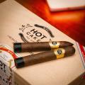 HVC Hot Cake Broadleaf Torpedo 5 1/2 * 52